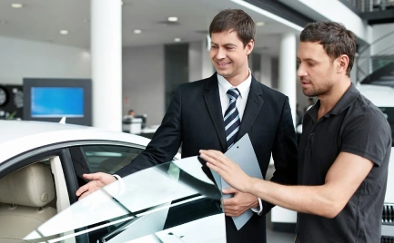 Выбрали автомобиль из наличия?